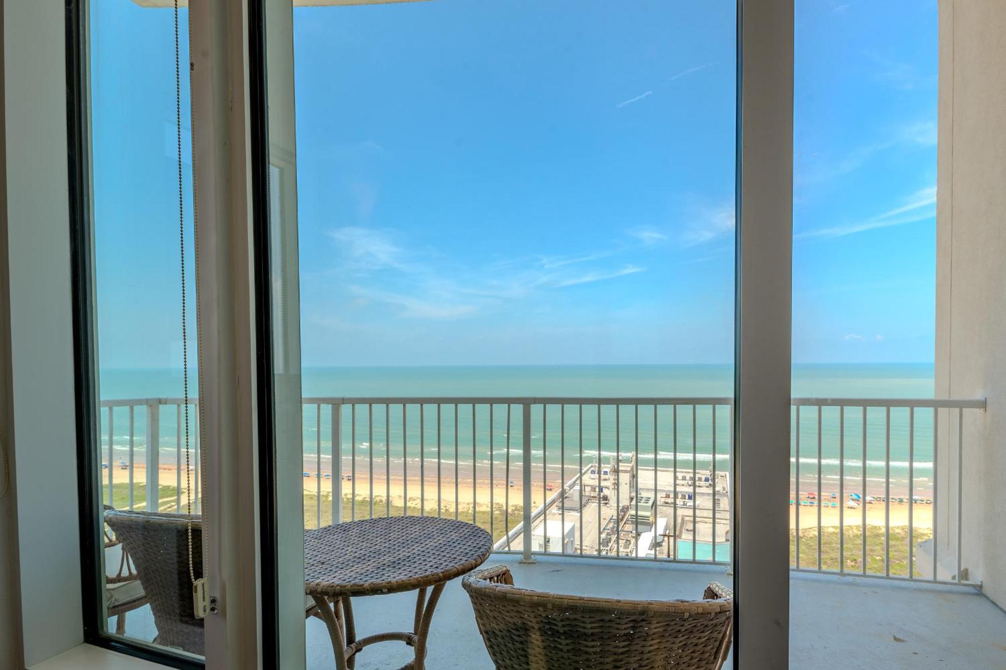 1901 Sapphire Beachfront 3 Bedroom Condo South Padre Island Exterior photo