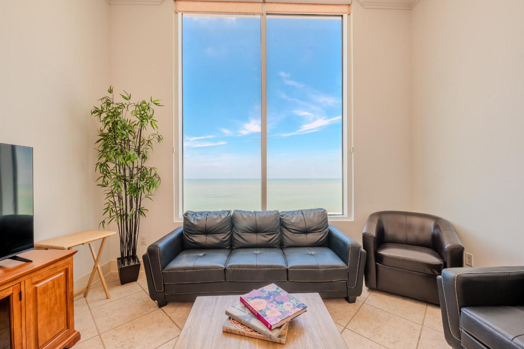1901 Sapphire Beachfront 3 Bedroom Condo South Padre Island Exterior photo