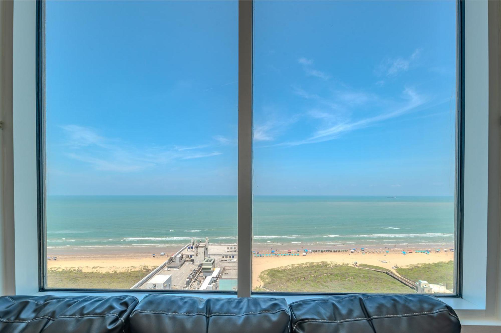 1901 Sapphire Beachfront 3 Bedroom Condo South Padre Island Exterior photo