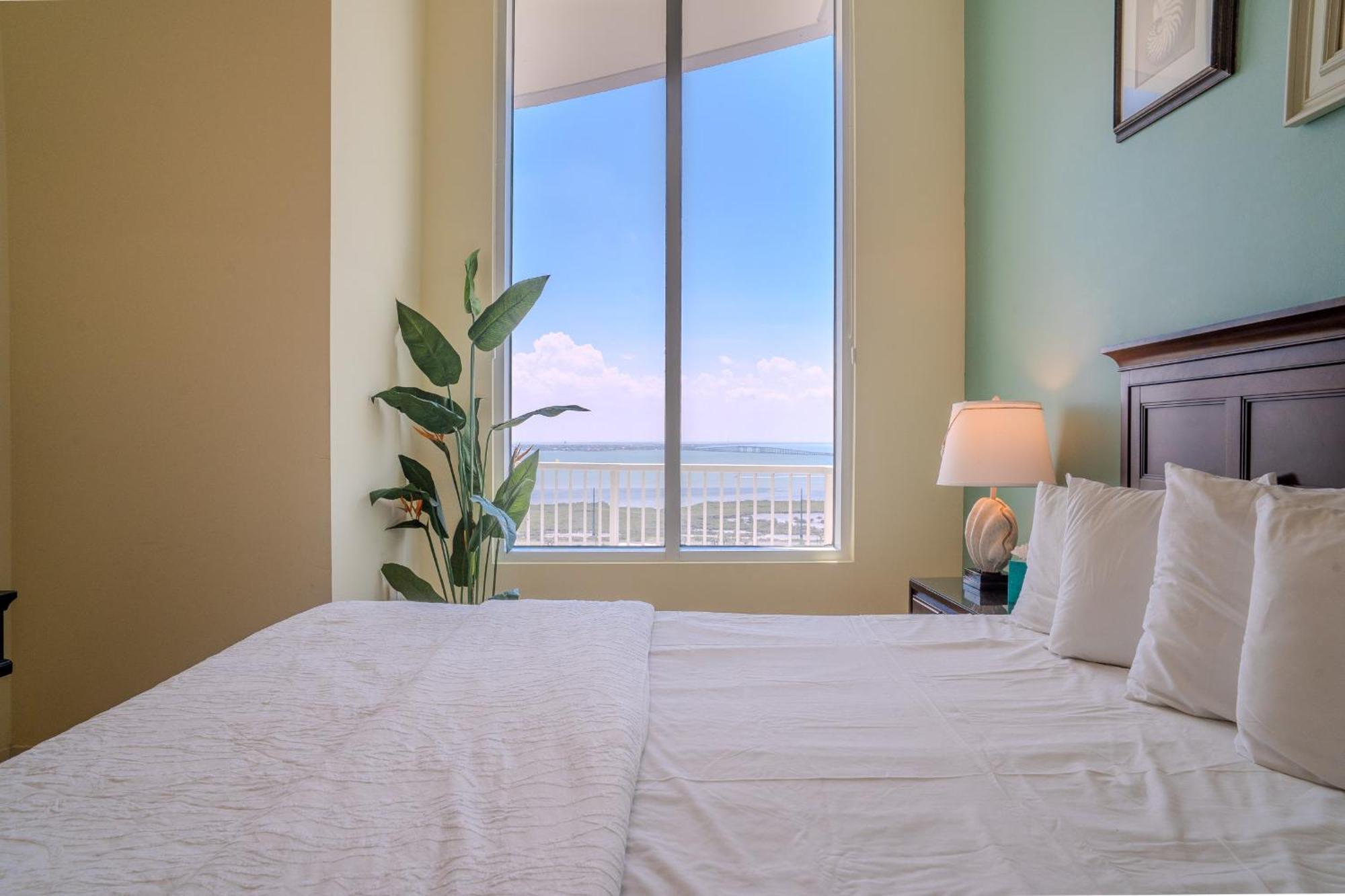 1901 Sapphire Beachfront 3 Bedroom Condo South Padre Island Exterior photo